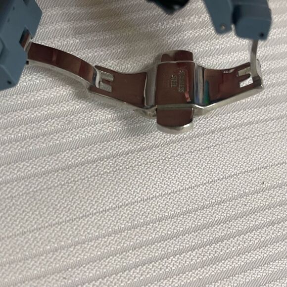 Diesel Men's Blue Gray Ceramic Watch DZ1517 Needs Battery - Picture 7 of 8